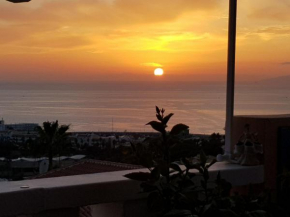 44 INCREDIBLE OCEAN VIEW, TERRACE and HEATED POOL